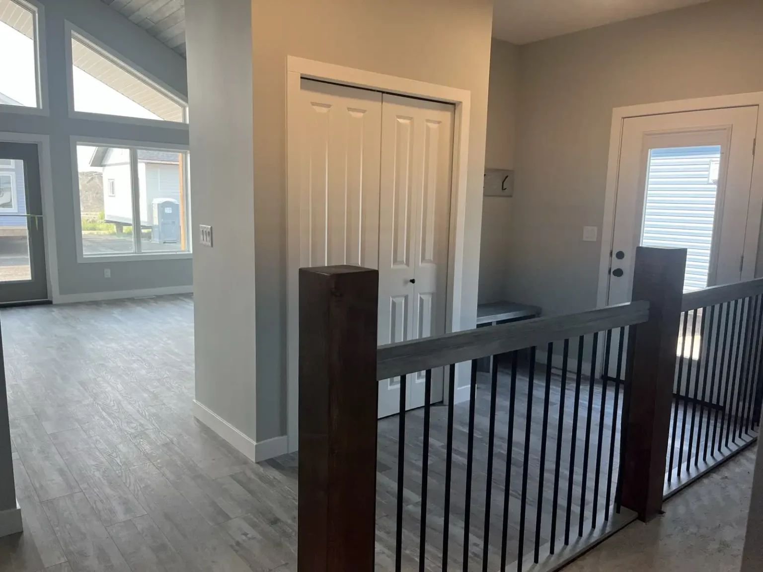 Beryl 2B Side Entry with Stairwell