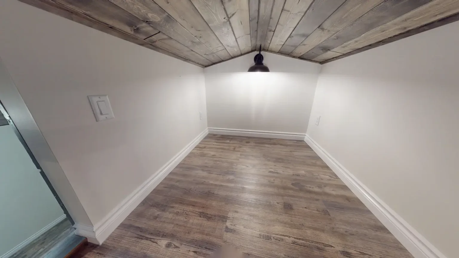 Moonstone 7 Loft Nook