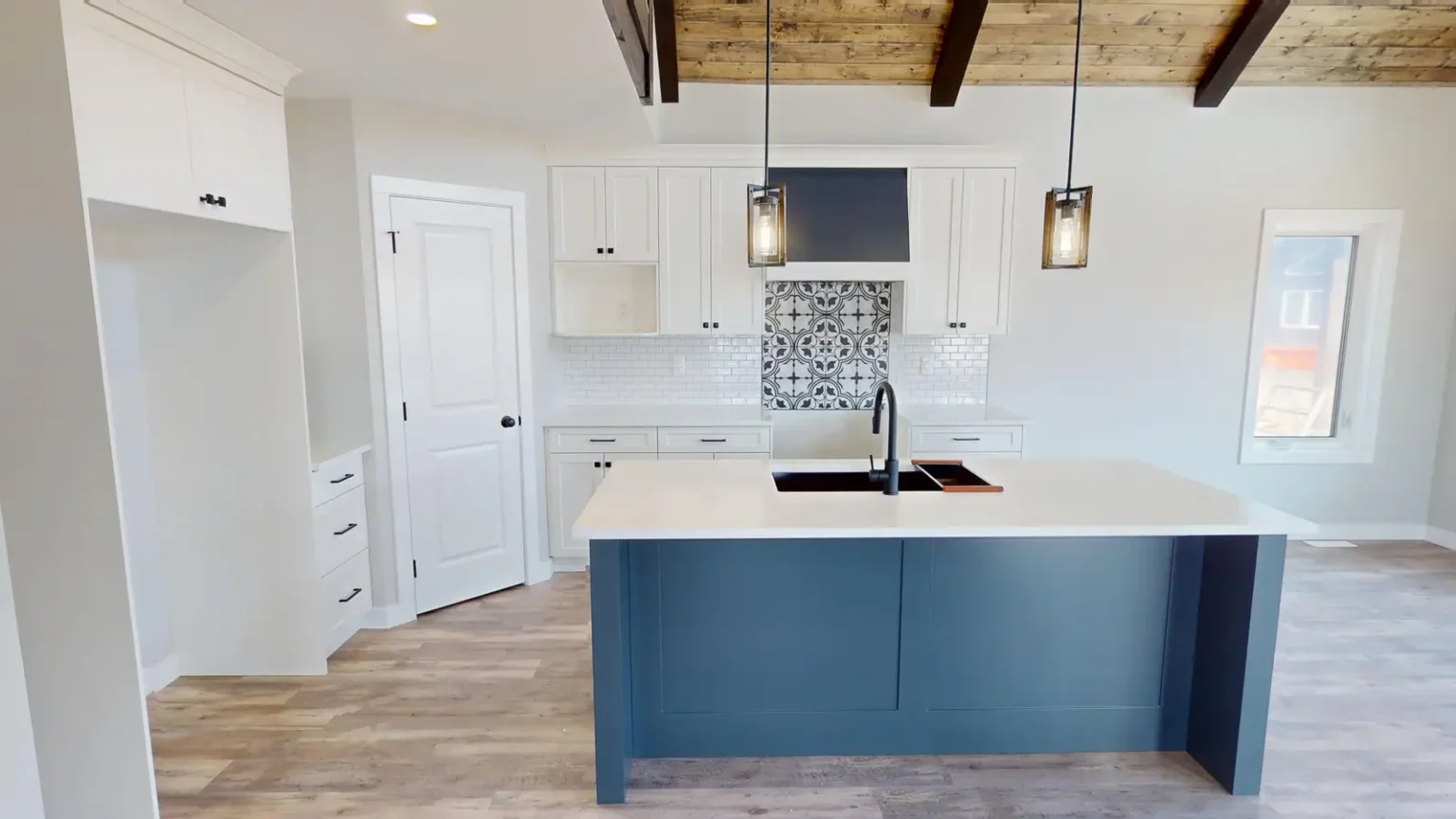 Rhinestone 5 Kitchen Island